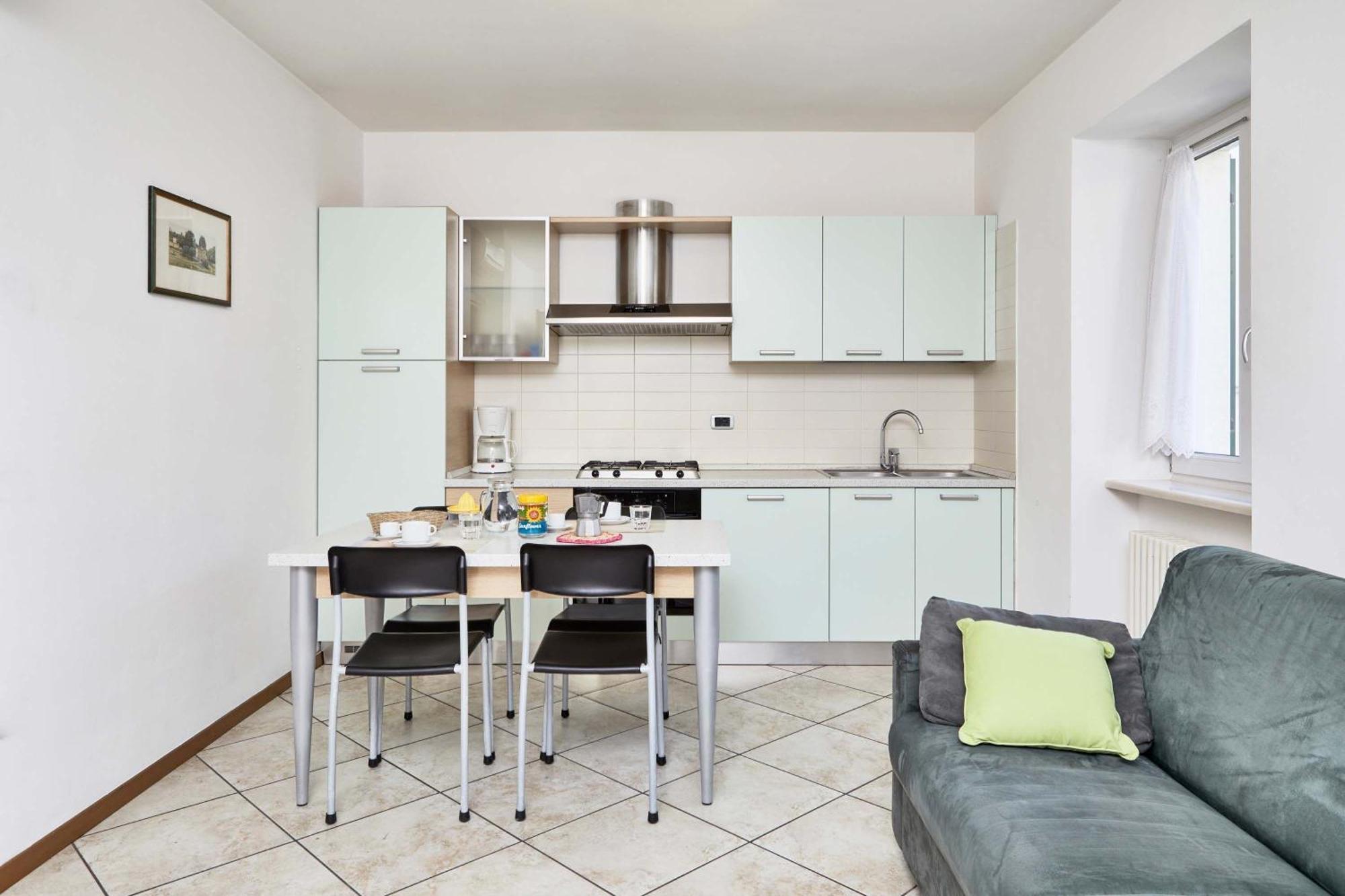 Mit 2 Schlafzimmern Und Balkon Bv2 Appartamento *